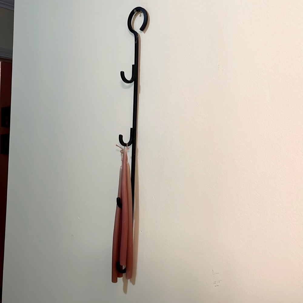 Metal Black Hanger with Four Hooks